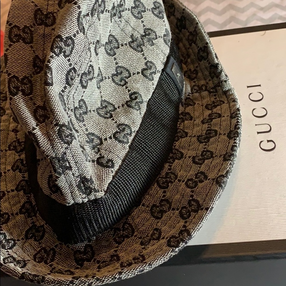 Canvas bucket Gucci hat